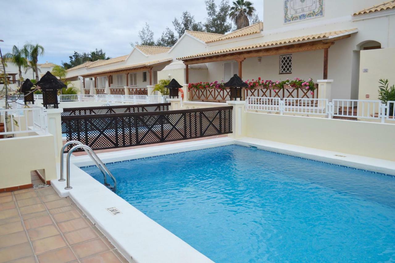 Golf Resort Tenerife Sur Лос-Крістіанос Екстер'єр фото
